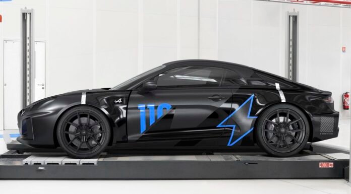 Alpine adelanta el diseño del nuevo A110 eléctrico con una escultura que parece flotar